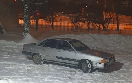 Audi 100, 1984 год, 119 527 рублей, 1 фотография