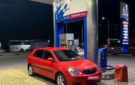 Toyota Corolla, 2004 год, 420 000 рублей, 1 фотография