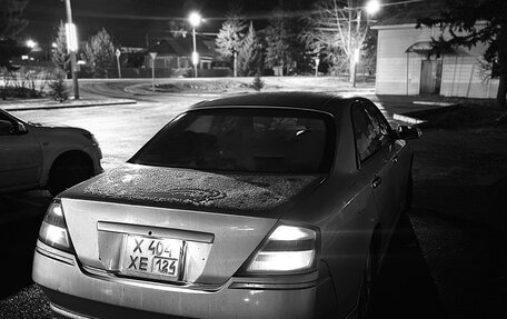 Nissan Gloria XI, 2001 год, 900 000 рублей, 1 фотография