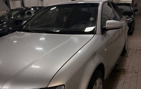 Audi A4, 2001 год, 550 000 рублей, 1 фотография
