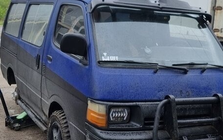 Toyota HiAce H100, 1991 год, 700 000 рублей, 3 фотография
