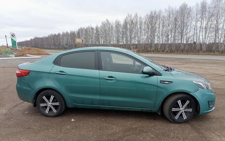KIA Rio III рестайлинг, 2014 год, 820 000 рублей, 3 фотография