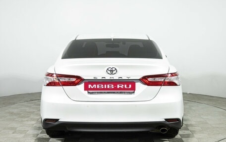 Toyota Camry, 2021 год, 2 750 000 рублей, 6 фотография