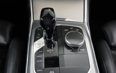 BMW 3 серия, 2020 год, 3 690 000 рублей, 17 фотография