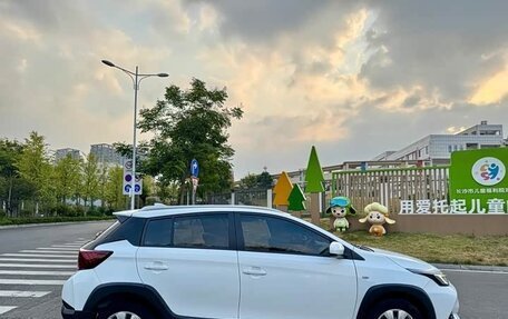 Toyota Yaris XP150 рестайлинг, 2021 год, 1 000 000 рублей, 4 фотография