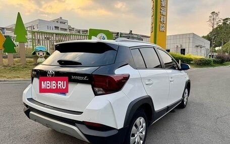 Toyota Yaris XP150 рестайлинг, 2021 год, 1 000 000 рублей, 8 фотография