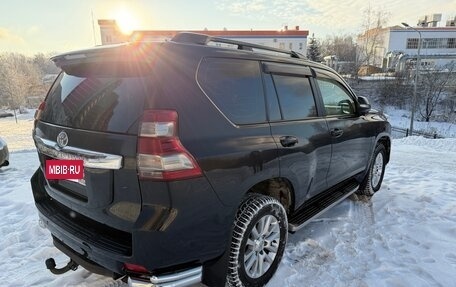 Toyota Land Cruiser Prado 150 рестайлинг 2, 2014 год, 3 490 000 рублей, 3 фотография