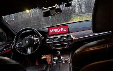 BMW 5 серия, 2017 год, 2 900 000 рублей, 9 фотография