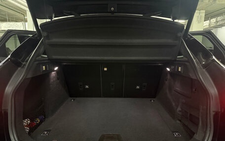 Jaguar F-Pace, 2018 год, 3 199 000 рублей, 30 фотография