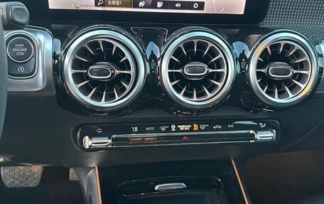 Mercedes-Benz GLB, 2022 год, 1 823 000 рублей, 7 фотография