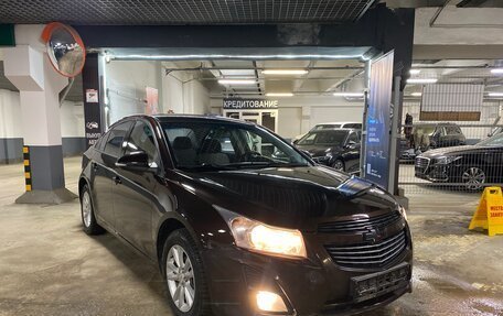 Chevrolet Cruze II, 2015 год, 925 000 рублей, 3 фотография