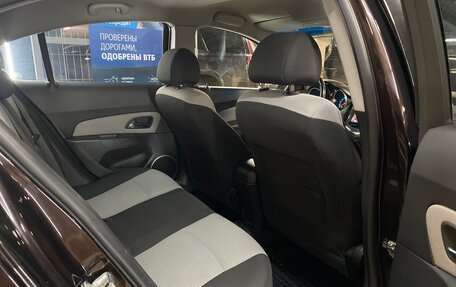 Chevrolet Cruze II, 2015 год, 925 000 рублей, 17 фотография