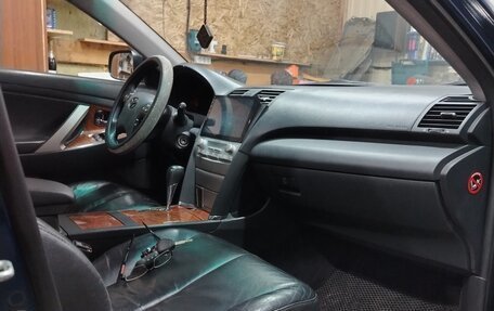 Toyota Camry, 2007 год, 1 055 000 рублей, 2 фотография
