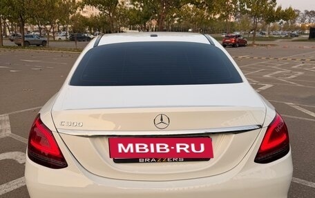 Mercedes-Benz C-Класс, 2021 год, 3 700 000 рублей, 4 фотография