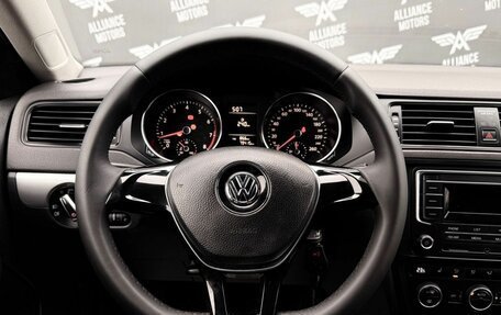 Volkswagen Jetta VI, 2016 год, 925 000 рублей, 15 фотография