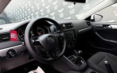 Volkswagen Jetta VI, 2016 год, 925 000 рублей, 12 фотография