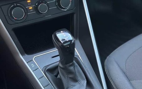 Volkswagen Polo, 2021 год, 1 150 300 рублей, 12 фотография