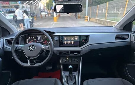 Volkswagen Polo, 2021 год, 1 150 300 рублей, 7 фотография