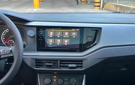 Volkswagen Polo, 2021 год, 1 150 300 рублей, 9 фотография