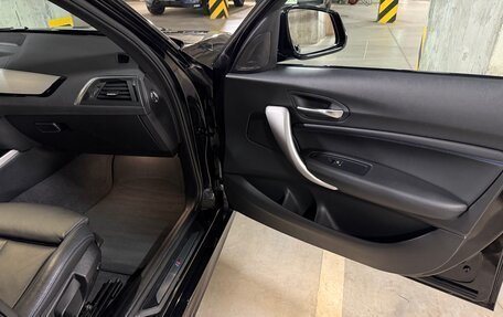 BMW 1 серия, 2019 год, 3 000 000 рублей, 17 фотография