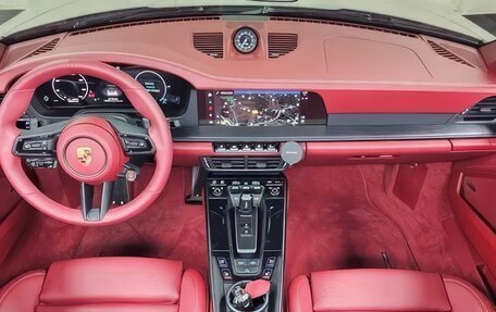 Porsche 911, 2025 год, 24 790 000 рублей, 4 фотография