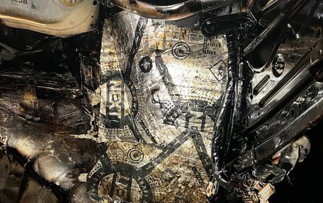 Nissan Gloria XI, 2001 год, 900 000 рублей, 10 фотография