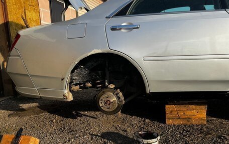 Nissan Gloria XI, 2001 год, 900 000 рублей, 3 фотография