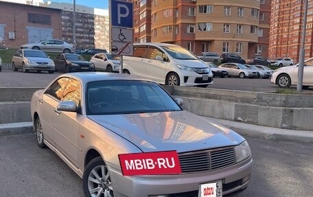 Nissan Gloria XI, 2001 год, 900 000 рублей, 16 фотография