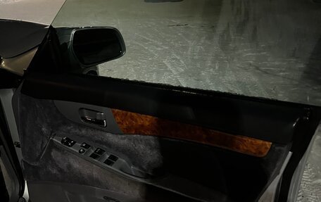 Nissan Gloria XI, 2001 год, 900 000 рублей, 33 фотография