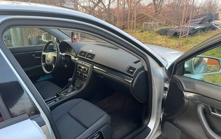 Audi A4, 2001 год, 550 000 рублей, 10 фотография