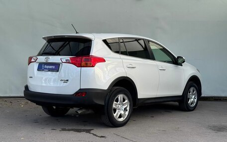 Toyota RAV4, 2015 год, 1 770 000 рублей, 3 фотография