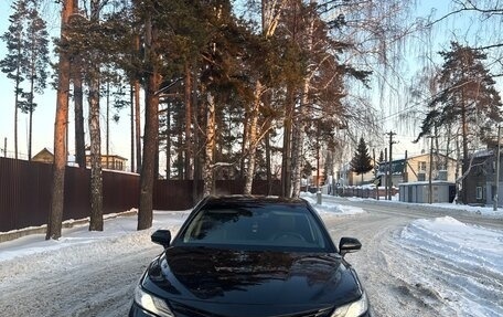 Toyota Camry, 2019 год, 2 550 000 рублей, 1 фотография