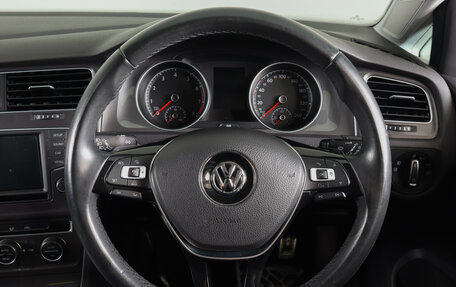 Volkswagen Golf VII, 2016 год, 1 949 000 рублей, 17 фотография