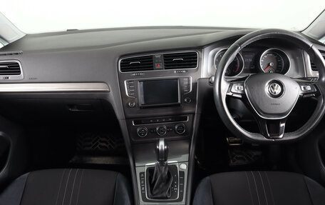 Volkswagen Golf VII, 2016 год, 1 949 000 рублей, 15 фотография