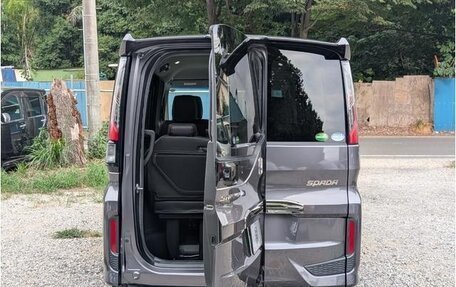 Honda Stepwgn IV, 2021 год, 1 690 000 рублей, 7 фотография