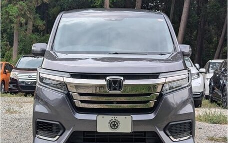 Honda Stepwgn IV, 2021 год, 1 690 000 рублей, 2 фотография