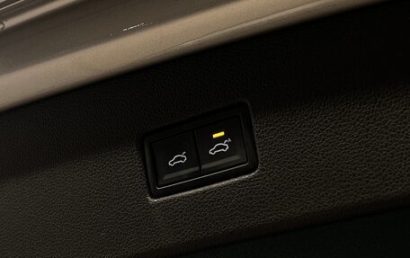 Volkswagen Tiguan II, 2018 год, 2 150 000 рублей, 23 фотография