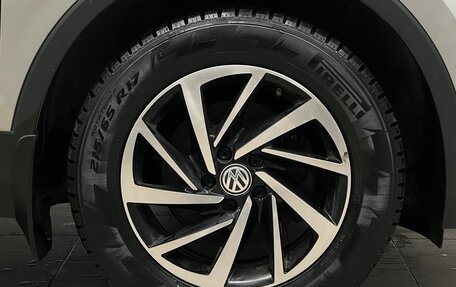 Volkswagen Tiguan II, 2018 год, 2 150 000 рублей, 26 фотография