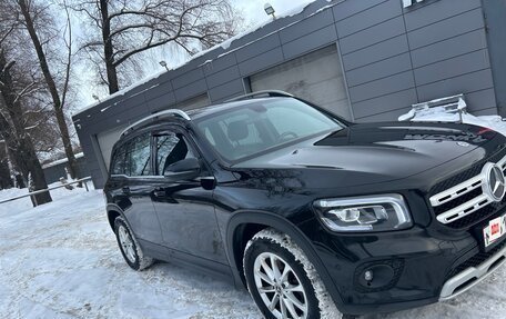 Mercedes-Benz GLB, 2021 год, 4 000 000 рублей, 2 фотография