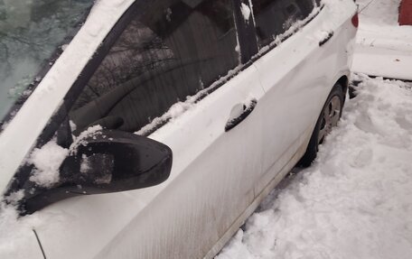 Hyundai Solaris II рестайлинг, 2012 год, 850 000 рублей, 3 фотография