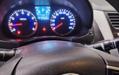 Hyundai Solaris II рестайлинг, 2012 год, 850 000 рублей, 4 фотография