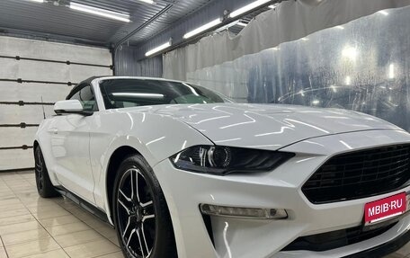 Ford Mustang VI рестайлинг, 2017 год, 2 800 000 рублей, 2 фотография