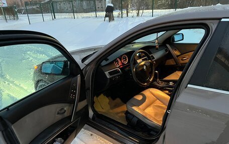 BMW 5 серия, 2005 год, 1 200 000 рублей, 8 фотография