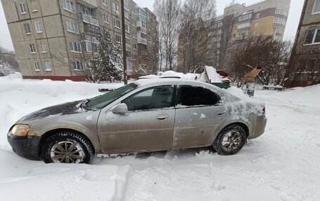 Dodge Stratus II, 2002 год, 230 000 рублей, 1 фотография