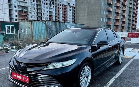 Toyota Camry, 2018 год, 2 750 000 рублей, 1 фотография