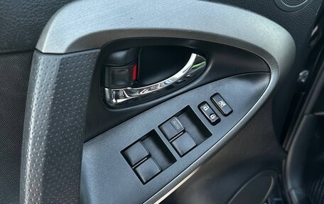 Toyota RAV4, 2011 год, 1 340 000 рублей, 10 фотография