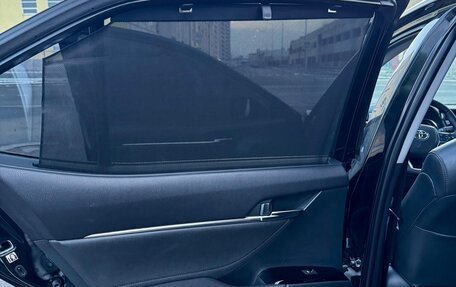 Toyota Camry, 2018 год, 2 750 000 рублей, 13 фотография