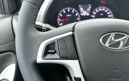 Hyundai Solaris II рестайлинг, 2011 год, 650 000 рублей, 12 фотография