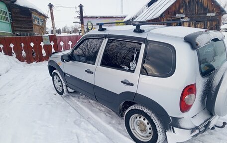 Chevrolet Niva I рестайлинг, 2009 год, 420 000 рублей, 5 фотография