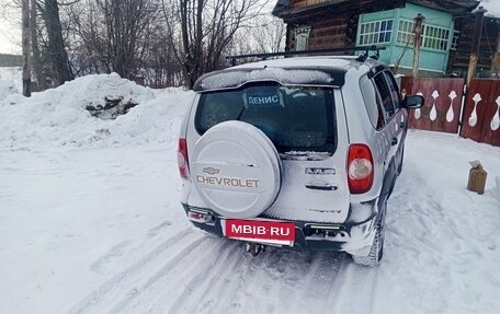 Chevrolet Niva I рестайлинг, 2009 год, 420 000 рублей, 6 фотография